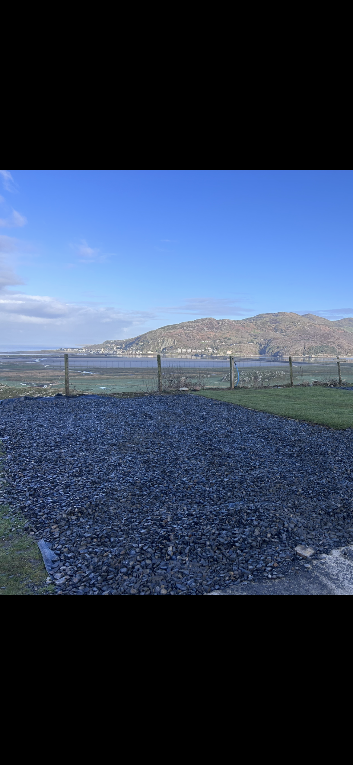 FRONT 3 (Max person 6 ) £28pn SEAVIEW